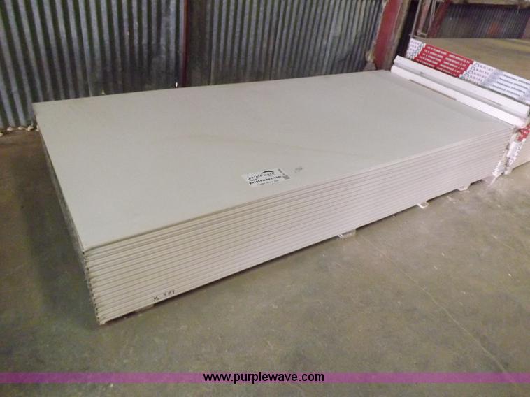 image for item H7066 Assorted dry wallboard