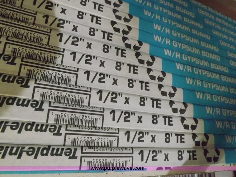 image for item H7066 Assorted dry wallboard