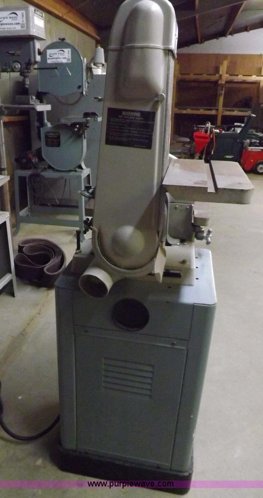 image for item H7087 Delta sanding machine