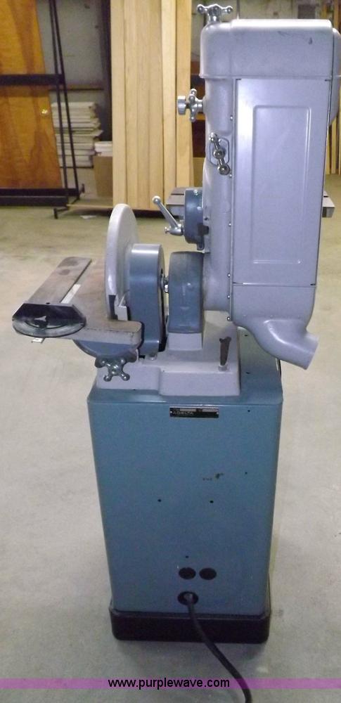 image for item H7087 Delta sanding machine