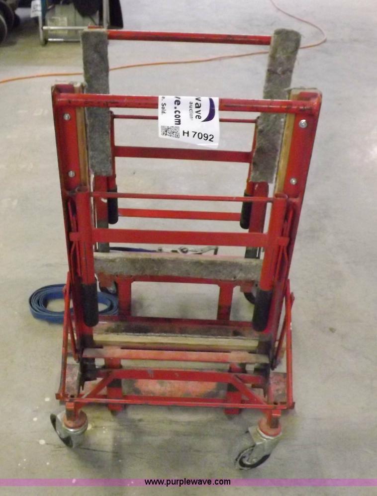 image for item H7092 Upright piano moving dollies