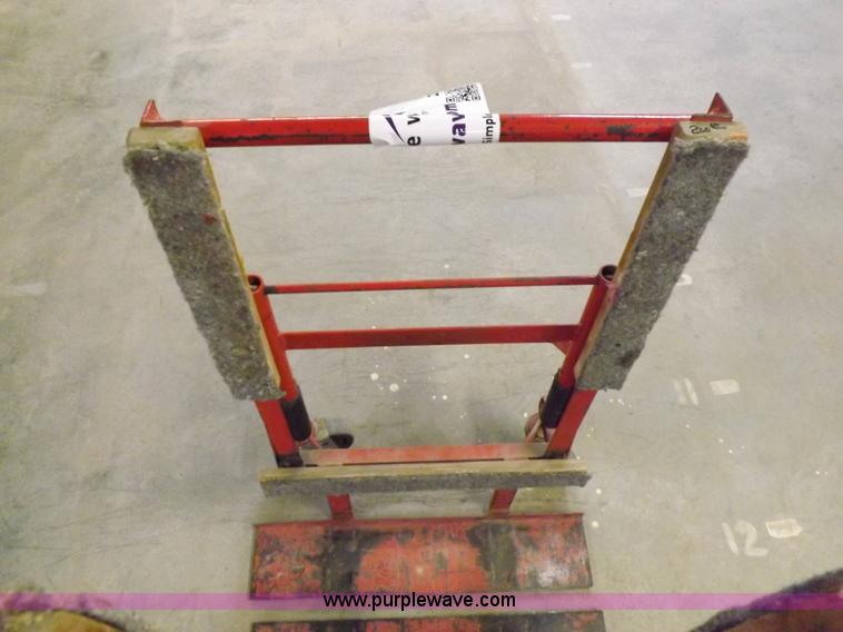 image for item H7092 Upright piano moving dollies