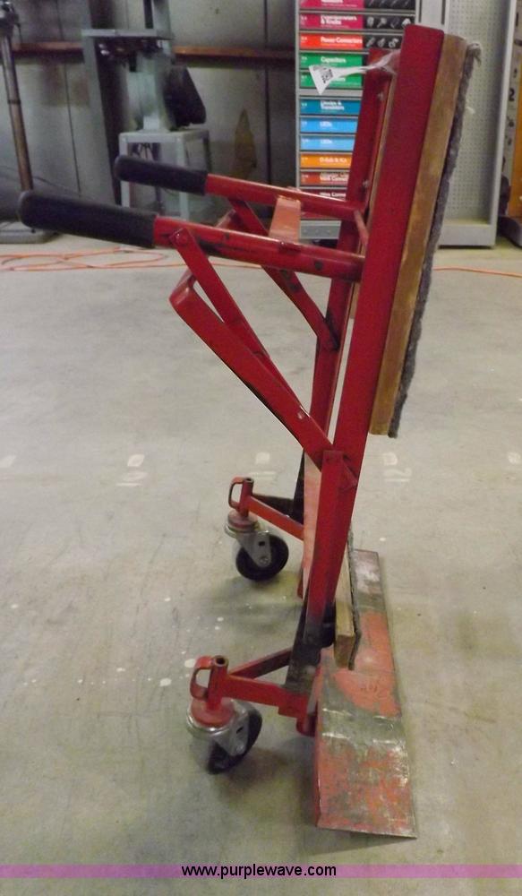 image for item H7092 Upright piano moving dollies