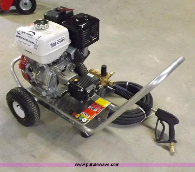 image for item H7102 Water Cannon pressure washer