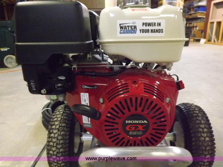 image for item H7102 Water Cannon pressure washer