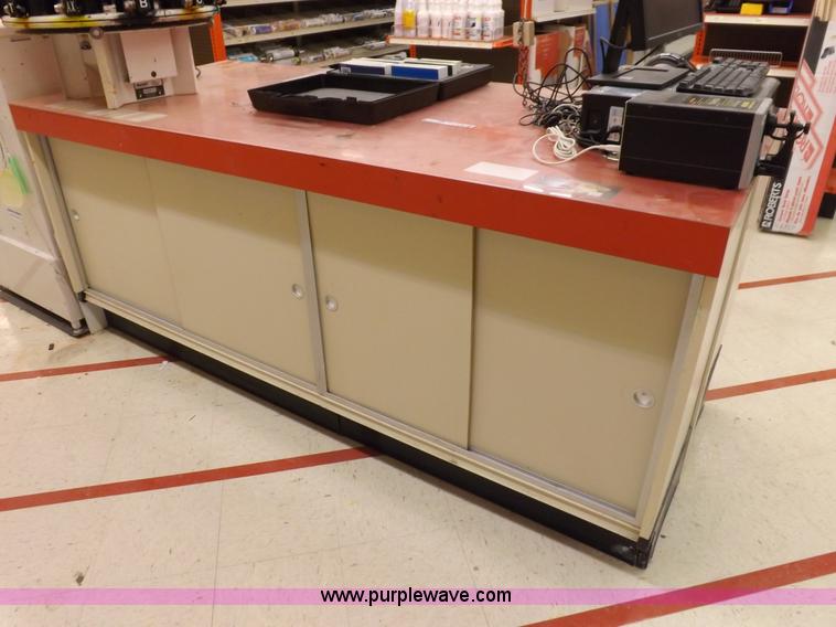 image for item J9209 Valspar paint mixing station and display