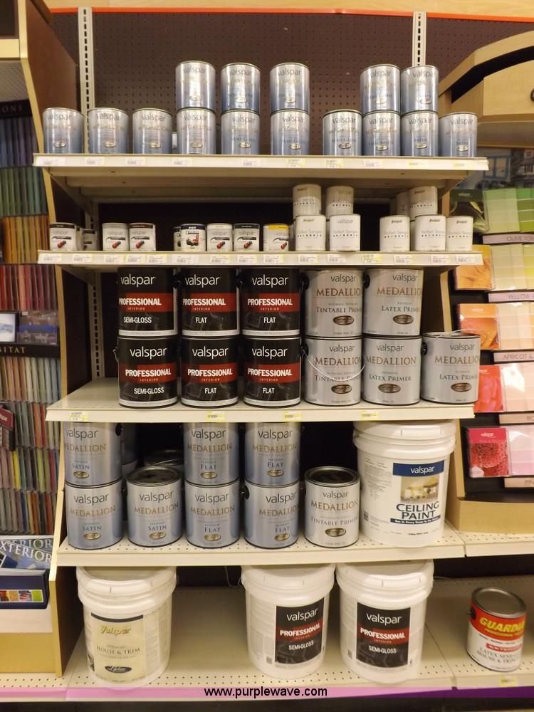 Valspar paint mixing station and display in Ulysses, KS Item J9209