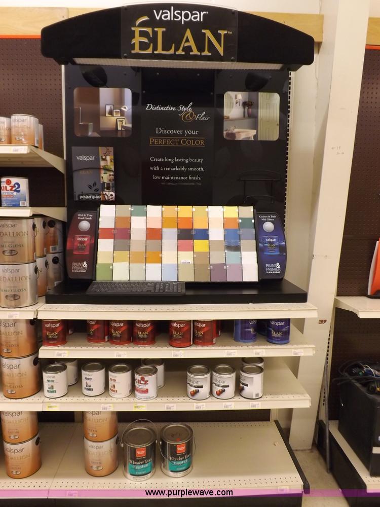 Valspar paint mixing station and display in Ulysses, KS Item J9209