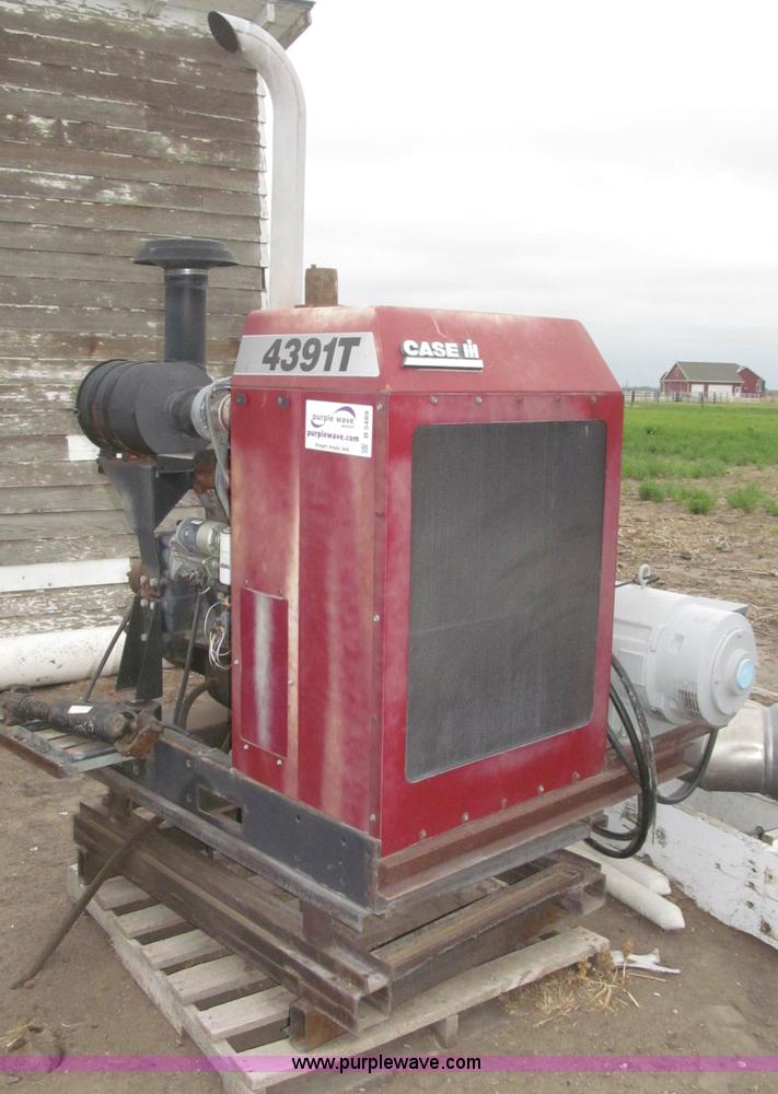 image for item B5489 Case IH 4391T irrigation power unit with generator
