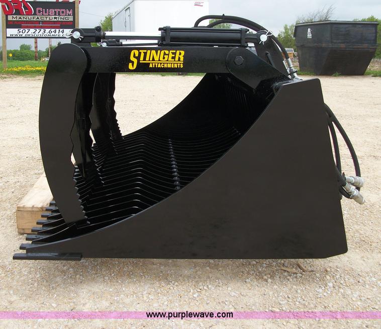 image for item C1131 Stinger S72 rock grapple bucket