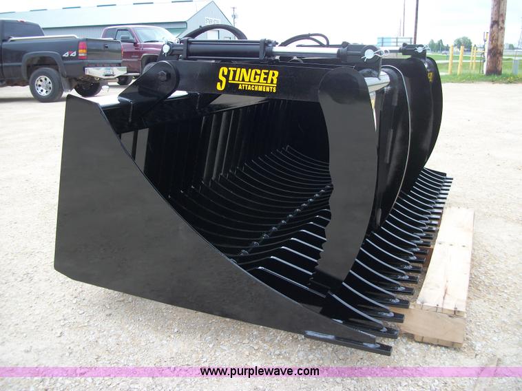 image for item C1131 Stinger S72 rock grapple bucket