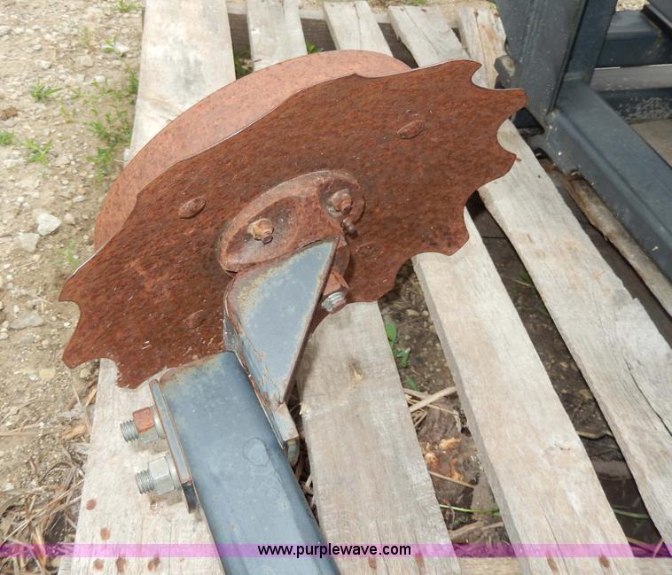 image for item D4783 (2) Yetter 30' planter markers