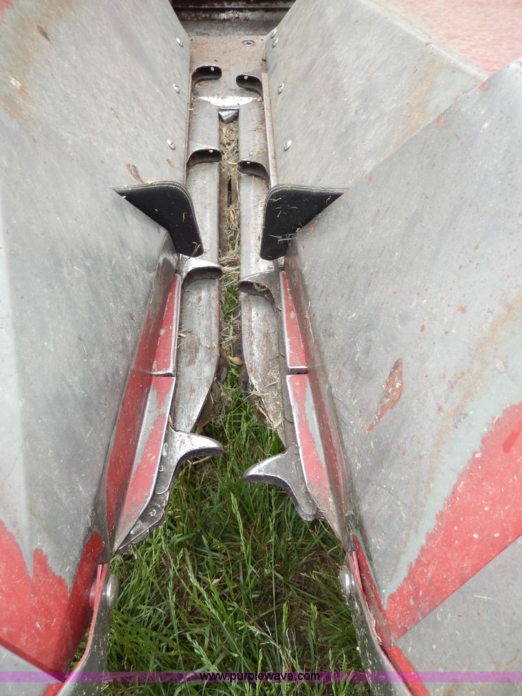 image for item D4785 1998 Case IH 1063 corn head