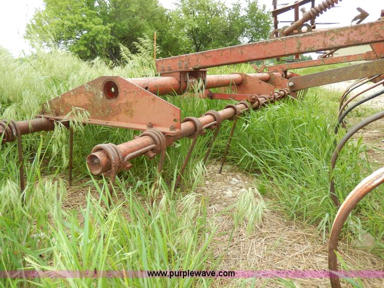 image for item D4787 International 18' field cultivator