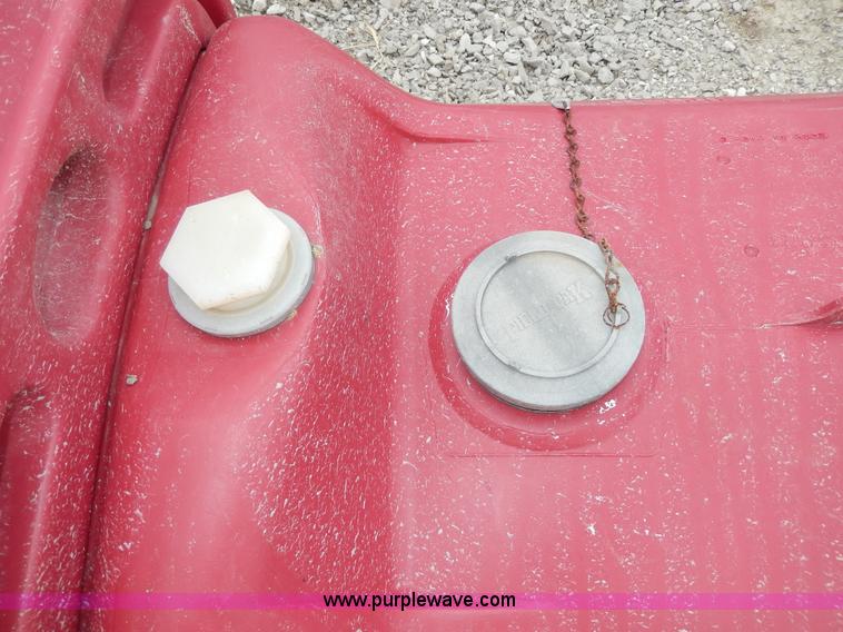 image for item D4788 (2) Bicep II chemical tanks