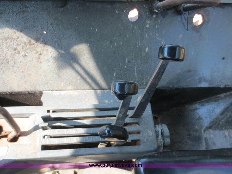 image for item D5871 1980 John Deere 4840 tractor