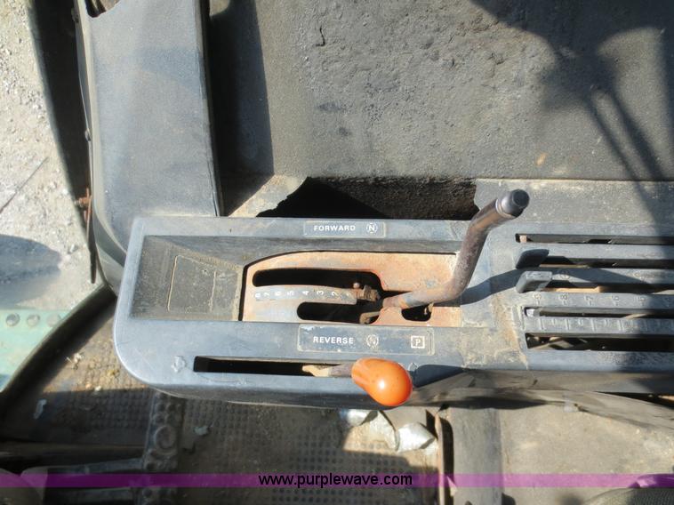 image for item D5871 1980 John Deere 4840 tractor