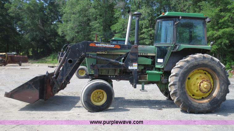 image for item D5872 1979 John Deere 4640 tractor