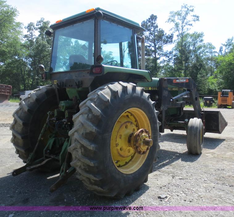 image for item D5872 1979 John Deere 4640 tractor