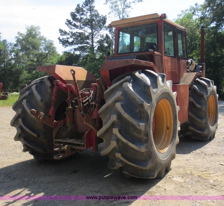 image for item D5873 1977 Versatile 850 4WD tractor