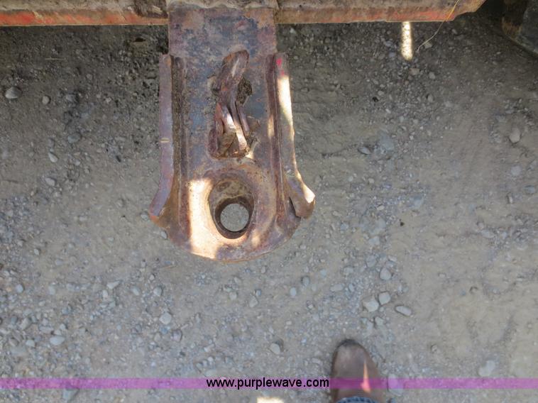 image for item D5873 1977 Versatile 850 4WD tractor