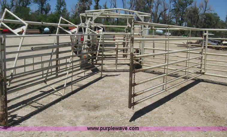 image for item D8351 Wilson wheel corral