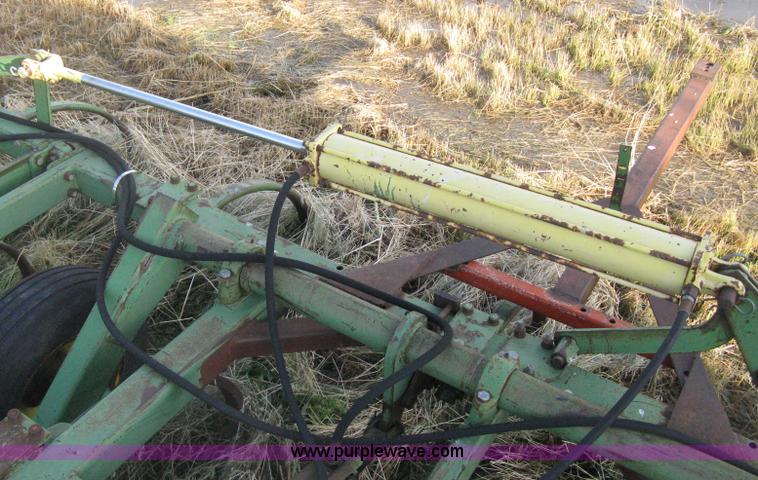 image for item D8352 John Deere E1600 chisel