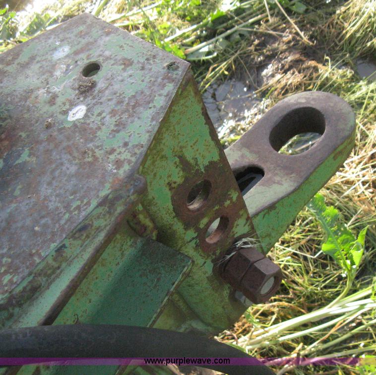 image for item D8352 John Deere E1600 chisel