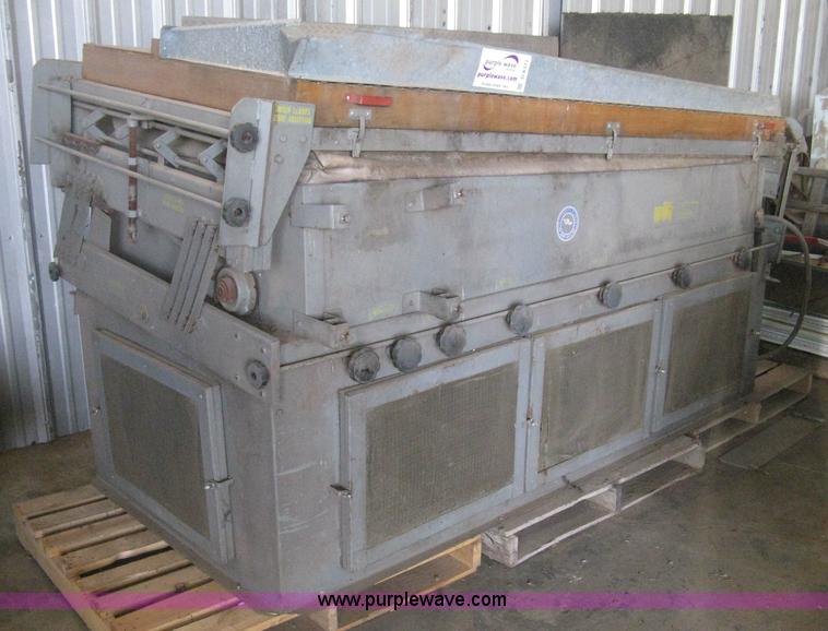 image for item D8371 Oliver 160A high capacity gravity seed seperator