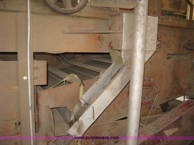 image for item D8372 Clipper Super 68D seed cleaner