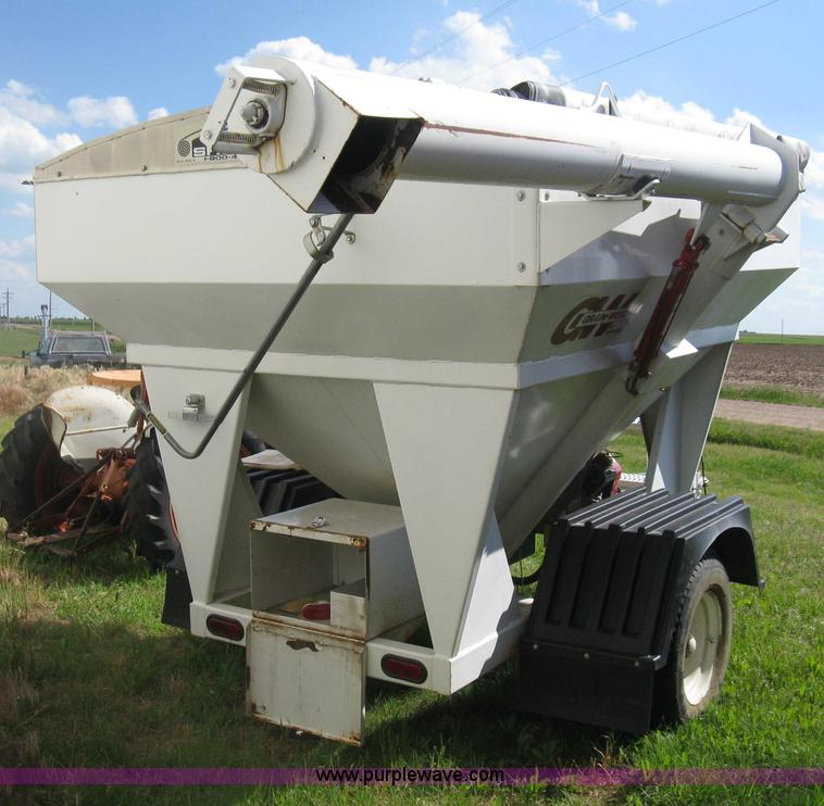 image for item D8378 1999 GW GW-150 grain weigh cart