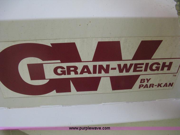 image for item D8378 1999 GW GW-150 grain weigh cart