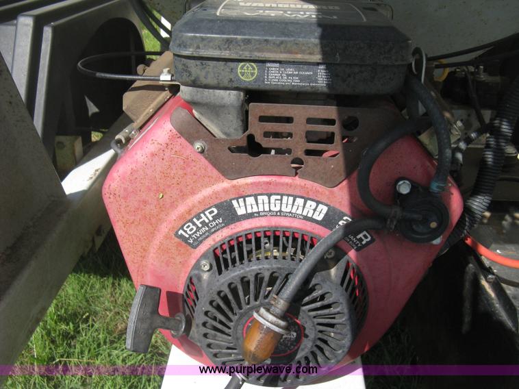 image for item D8378 1999 GW GW-150 grain weigh cart