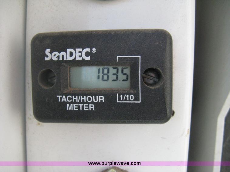 image for item D8378 1999 GW GW-150 grain weigh cart