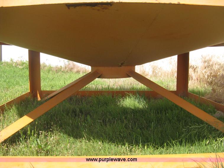 image for item D8380 Cone bottom tank stand
