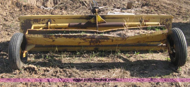 image for item D8381 10' box blade