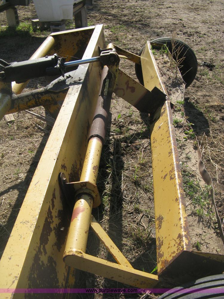 image for item D8381 10' box blade