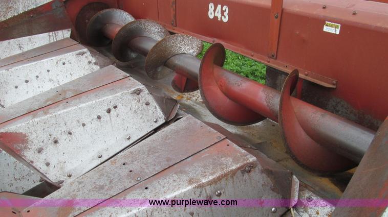 image for item E3971 International Harvester 843 four row corn head