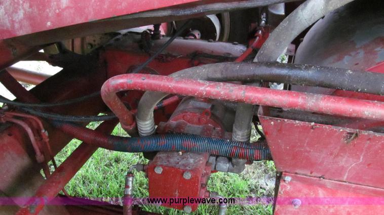 image for item E3973 1986 Case IH 1620 combine