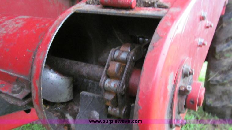 image for item E3973 1986 Case IH 1620 combine