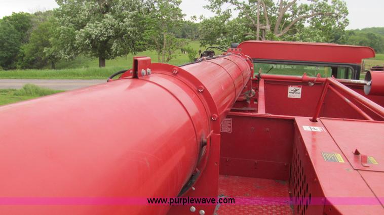 image for item E3973 1986 Case IH 1620 combine