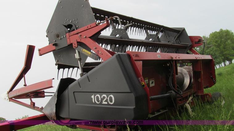 image for item E3974 Case IH 1020 15' header