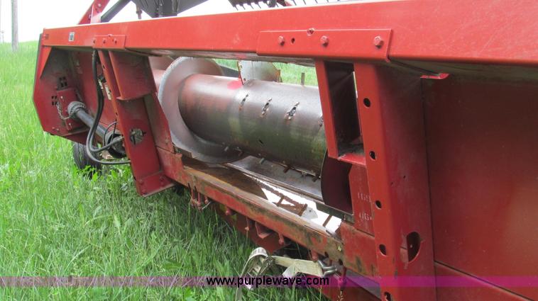 image for item E3974 Case IH 1020 15' header