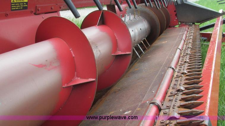 image for item E3974 Case IH 1020 15' header