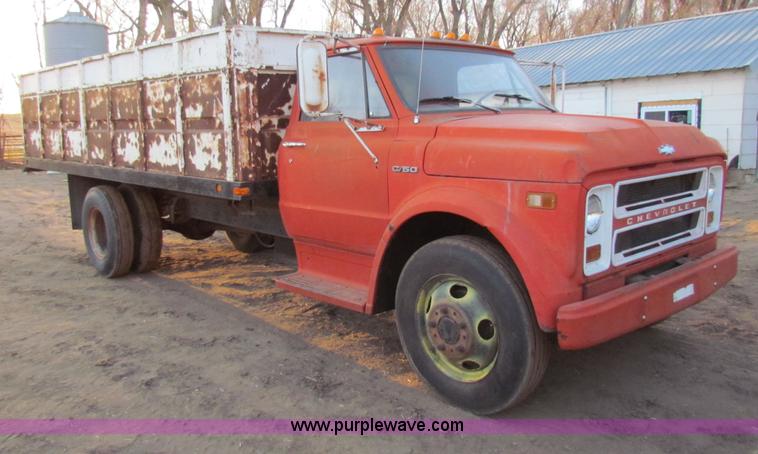 image for item E8461 1972 Chevrolet C50 dump truck