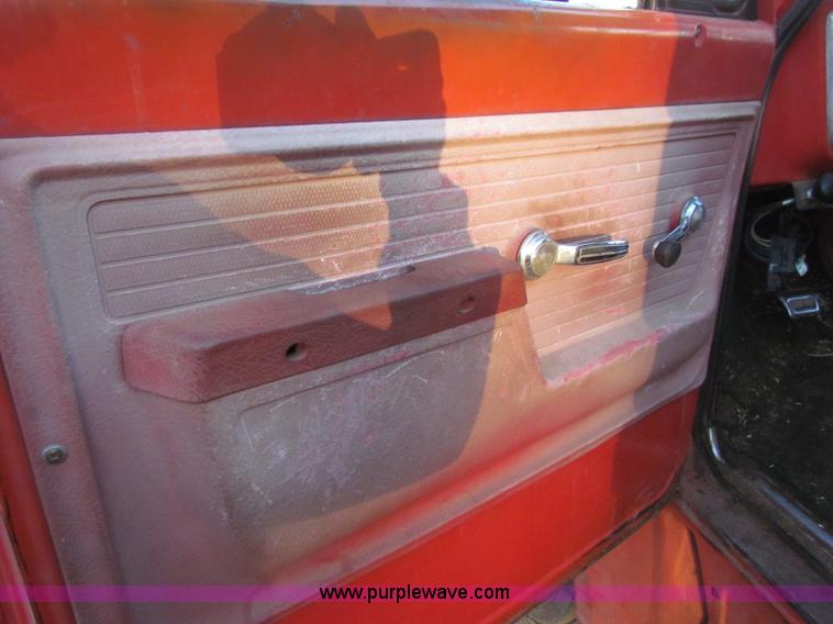 image for item E8461 1972 Chevrolet C50 dump truck