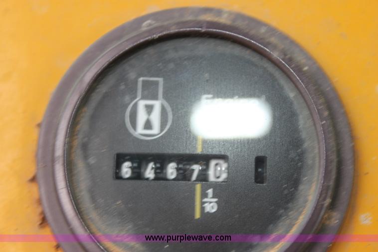 image for item E8493 Ag-Chem TerraGator 1603 floater