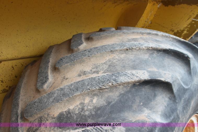 image for item E8493 Ag-Chem TerraGator 1603 floater