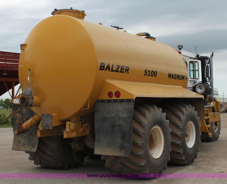 image for item E8496 Ag-Chem TerraGator 2505 floater