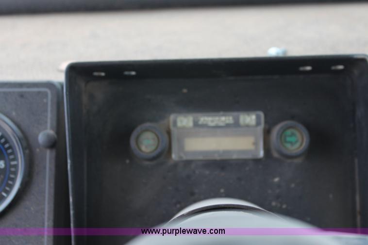 image for item E8496 Ag-Chem TerraGator 2505 floater